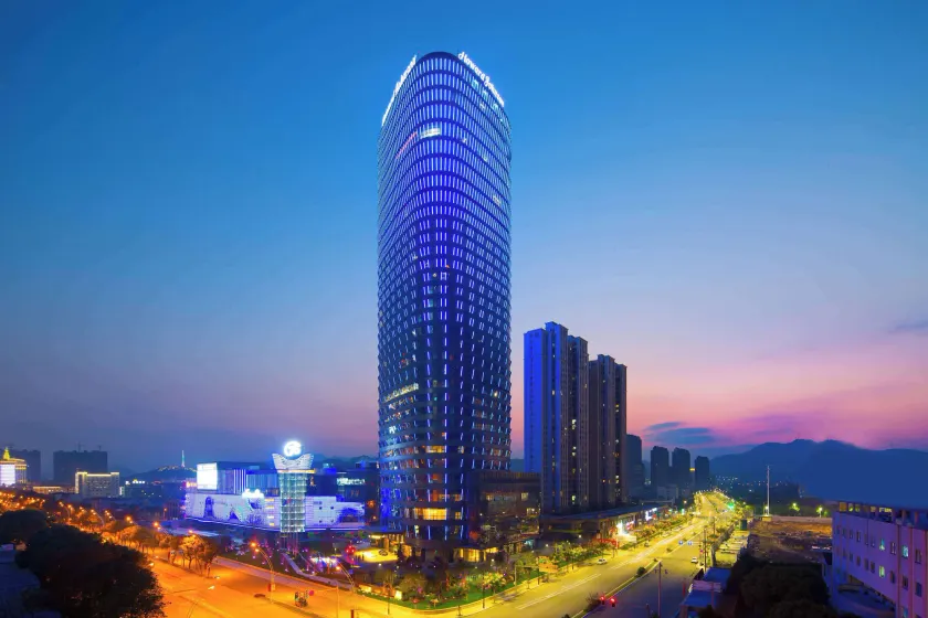 Howard Johnson Plaza Ningbo - Image 1