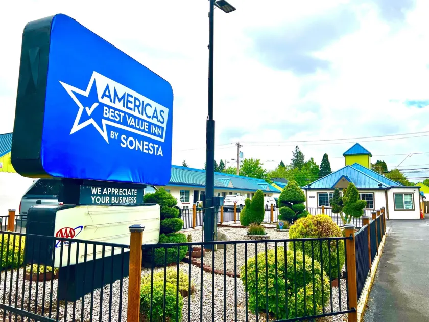 Americas Best Value Inn Eugene - Image 1