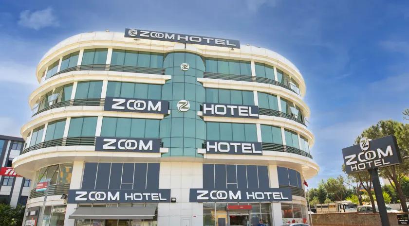 Zoom Hotel - Airport Pendik City Center - Image 1