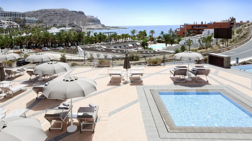 Idyll Suites - Adults Only - Image 1