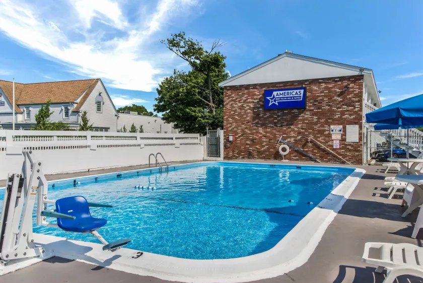 Americas Best Value Inn Hyannis - Image 1