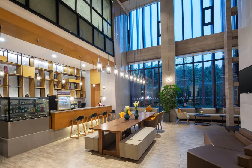 Holiday Inn Chengdu Airport by IHG - Lobby-Lounge