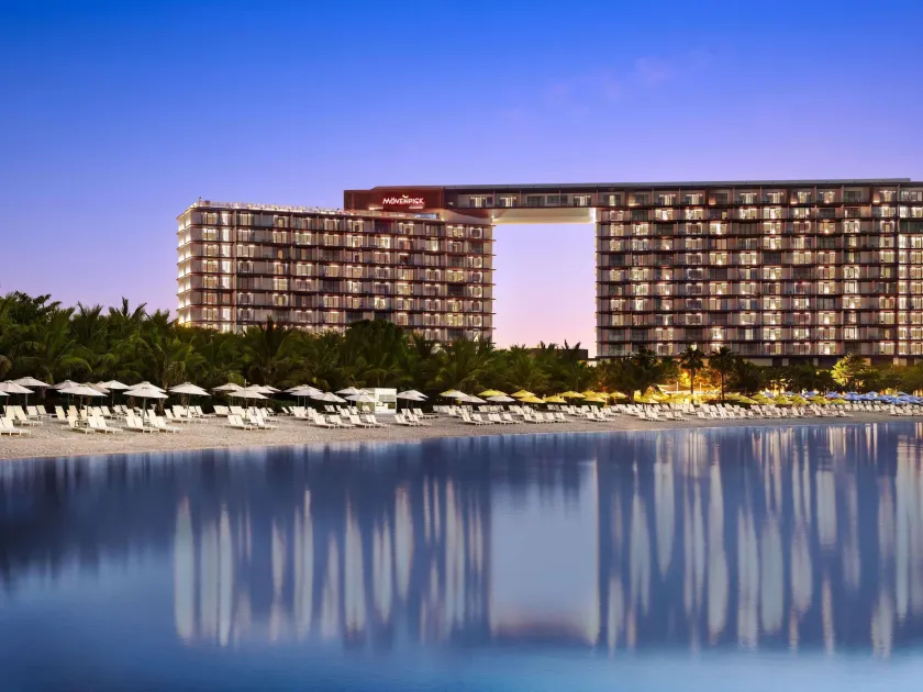 Mövenpick Resort Al Marjan Island - Image 1