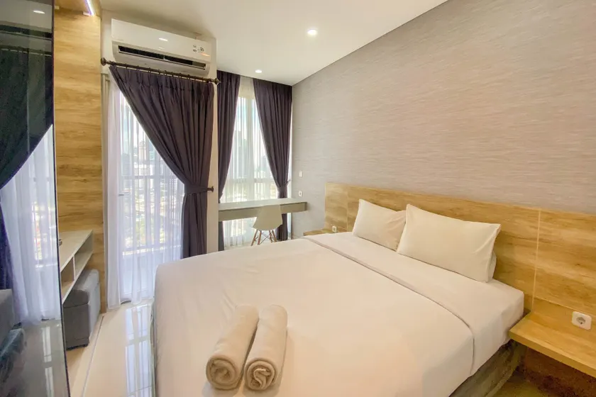 Restful And Comfortable Studio At Ciputra World 2 Apartment - Image 1
