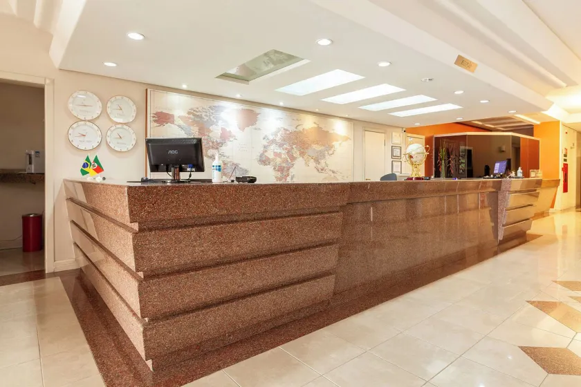 Tri Hotel Executive Santa Maria - Recepción