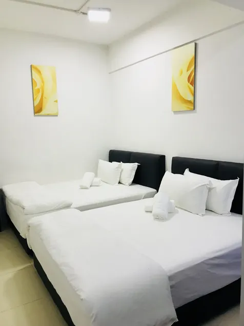 H-Hotel - Image 1