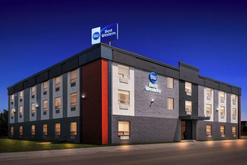 Best Western Swan Castle Inn - Image 1