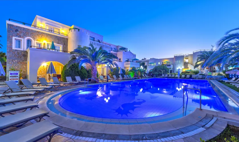 Castle Suites Hotel - Image 1