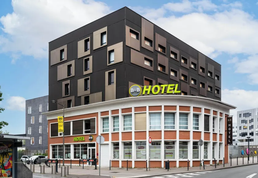 B&B HOTEL Lille Roubaix Campus Gare - Image 1