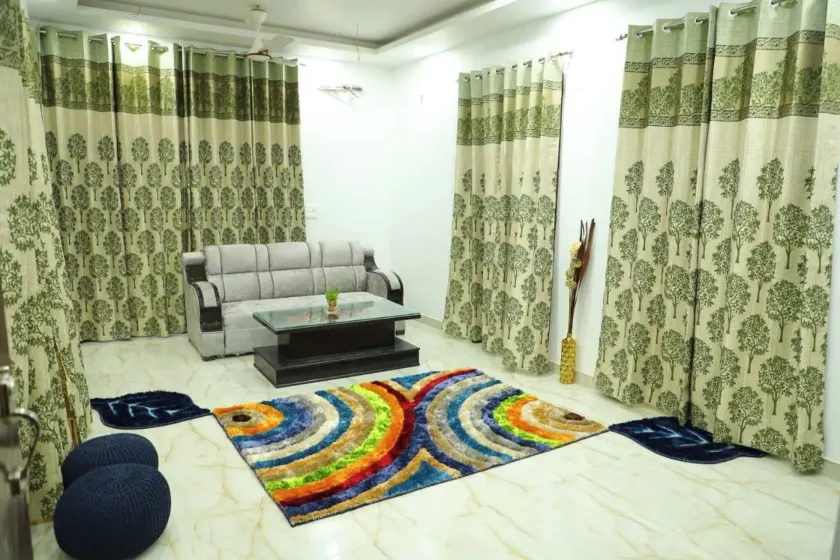 Excellent Property With Exellent Amenities You Would Love To Live In - Image 1