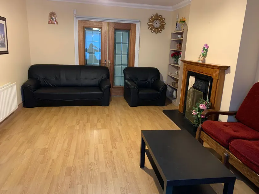 4 Bed house In Dublin15 - Image 1