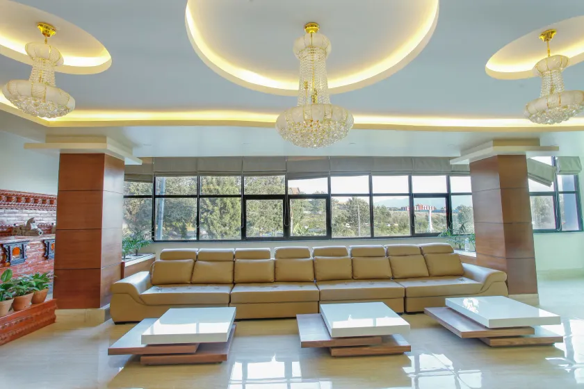 Hotel Meridian Suite - Image 1