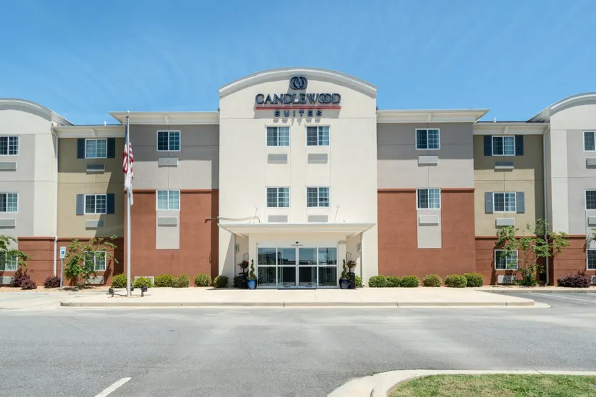 Candlewood Suites Auburn by IHG - Image 1