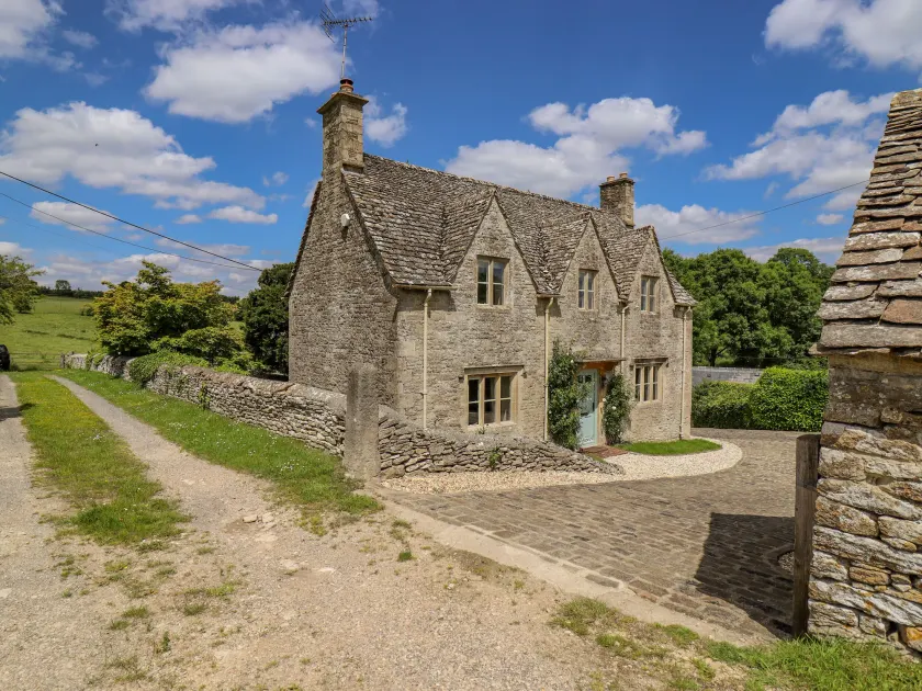 No 1 Eastington - Image 1