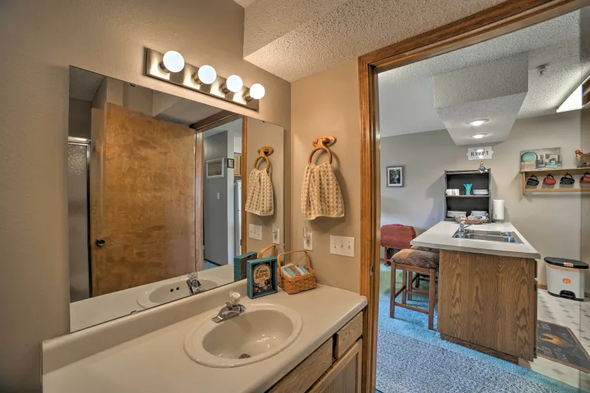 Condo w/ Pool Access - 2 Mi to Silver Dollar City! - Interiør