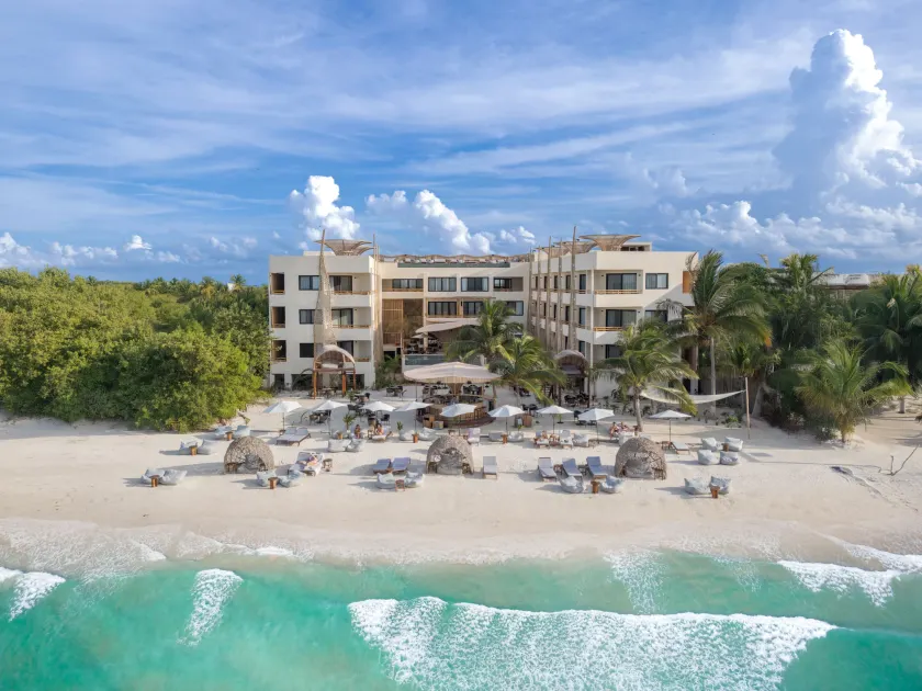 Ana y Jose Holbox Hotel & Beach Club - Image 1
