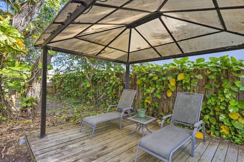 Cape Canaveral Cottage w/ Hot Tub: Walk to Beach - Interiör