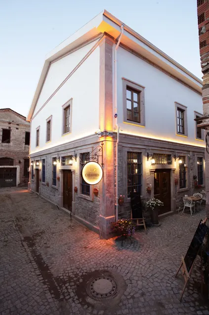 Orchis Hotel - Image 1