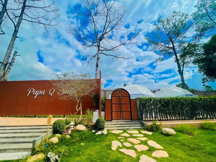 PaPa Q suite Resort - Image 1
