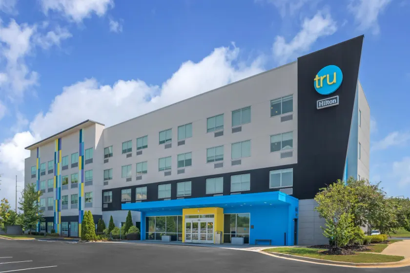 Tru by Hilton Auburn - Image 1