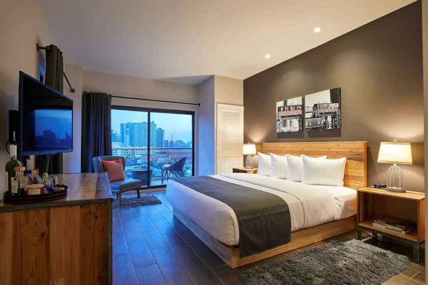 Ravel Hotel Trademark Collection by Wyndham - Image 1