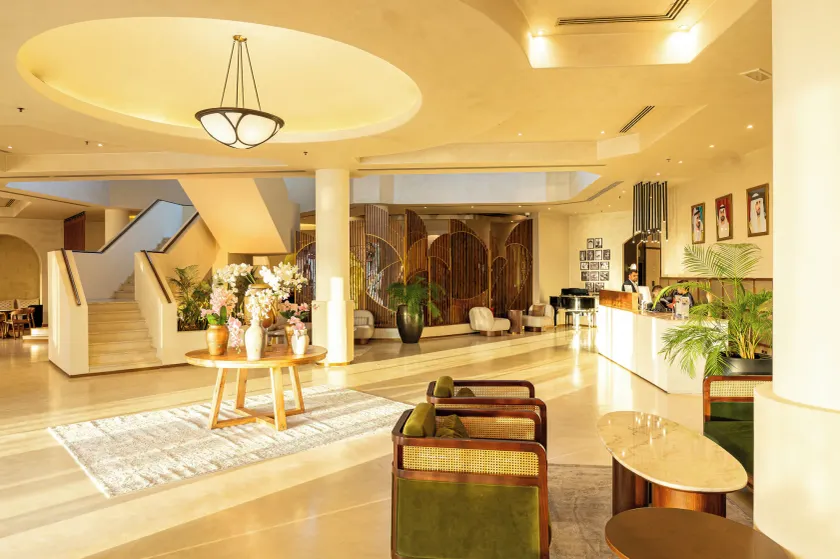 Majestic Cove Hotel - Formerly Le Méridien Fairway - Image 1