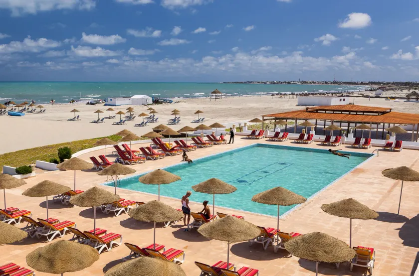 Checkin Djerba Bakour Beach - Image 1