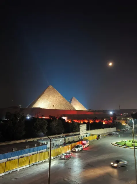Maria Pyramids House - Image 1
