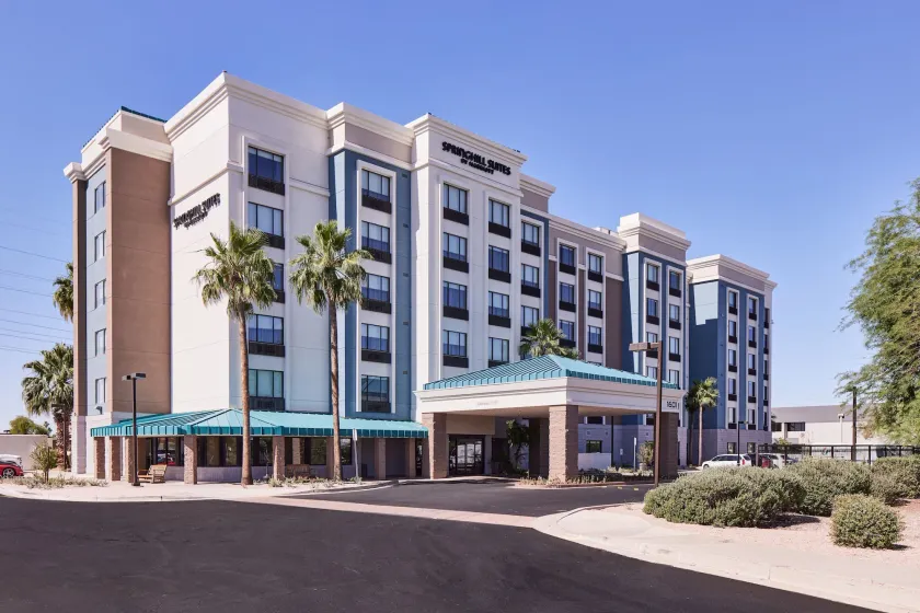 SpringHill Suites Phoenix Tempe Airport - Image 1