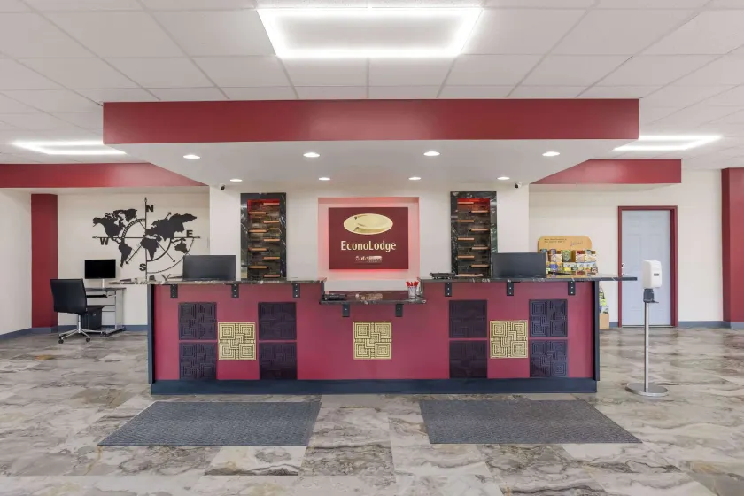 Econo Lodge Cave City - Image 1