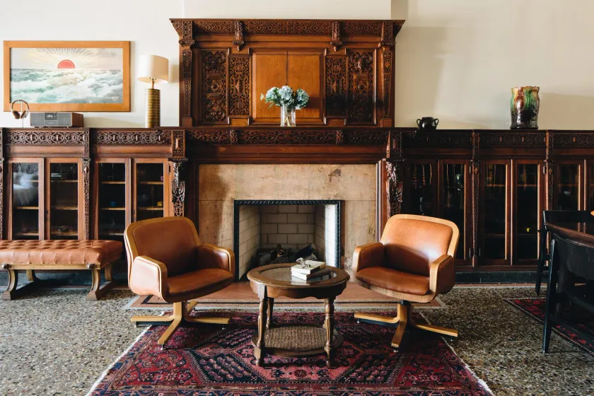 Chicago Athletic Association, part of Hyatt - Image 1