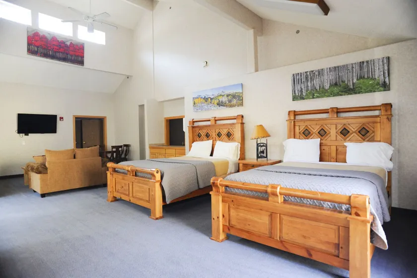 Argo Inn and Suites - Camera