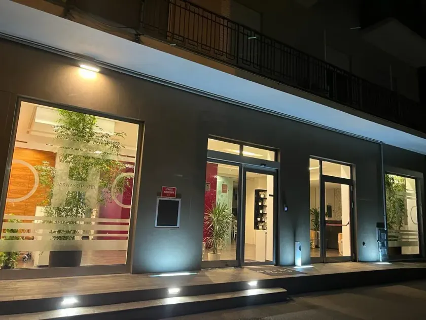 Hotel Parnaso - Image 1