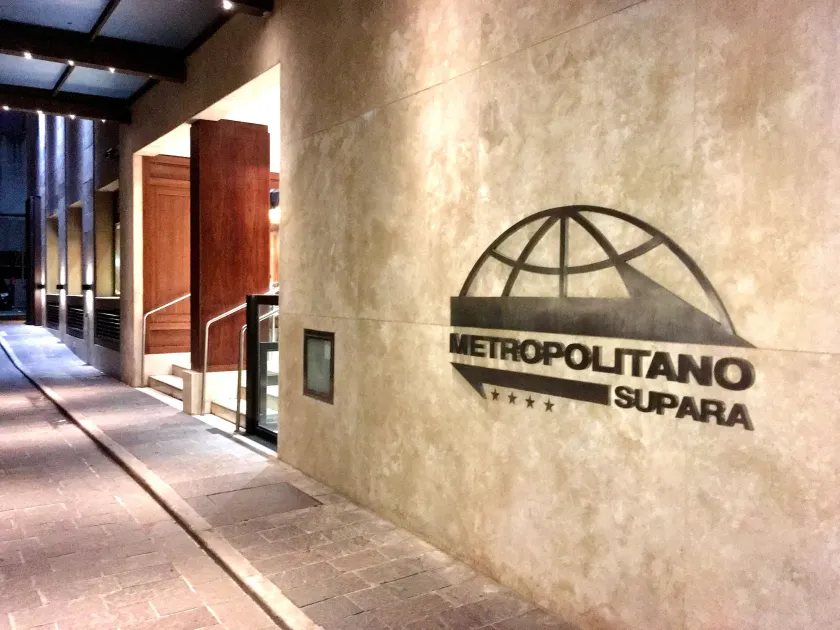 Hotel Metropolitano Supara - Image 1