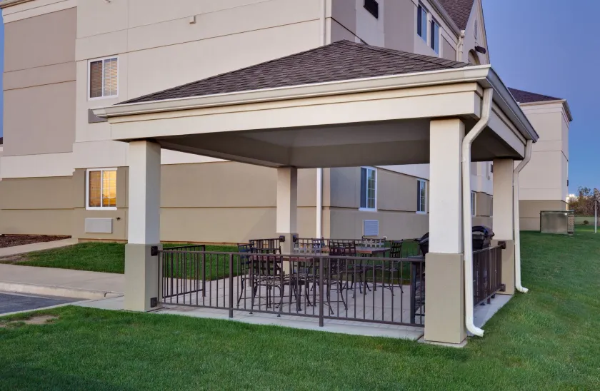Candlewood Suites - Peoria at Grand Prairie by IHG - Image 1