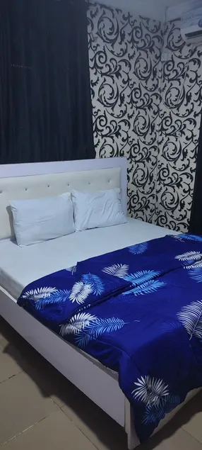 White Emirates Hotel and Apartment - Room