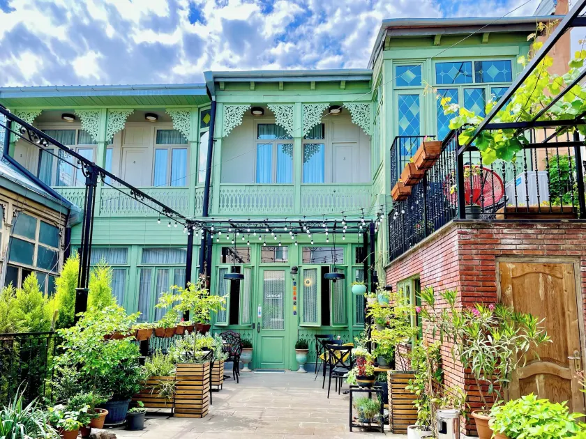  Art's Hotel Tbilisi - Image 1