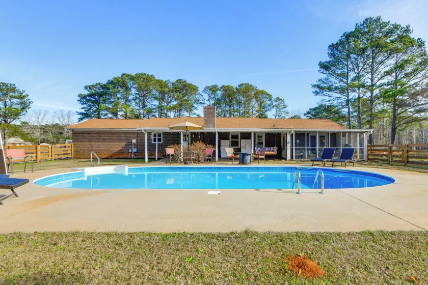 Family Getaway Near Callaway Gardens - Image 1