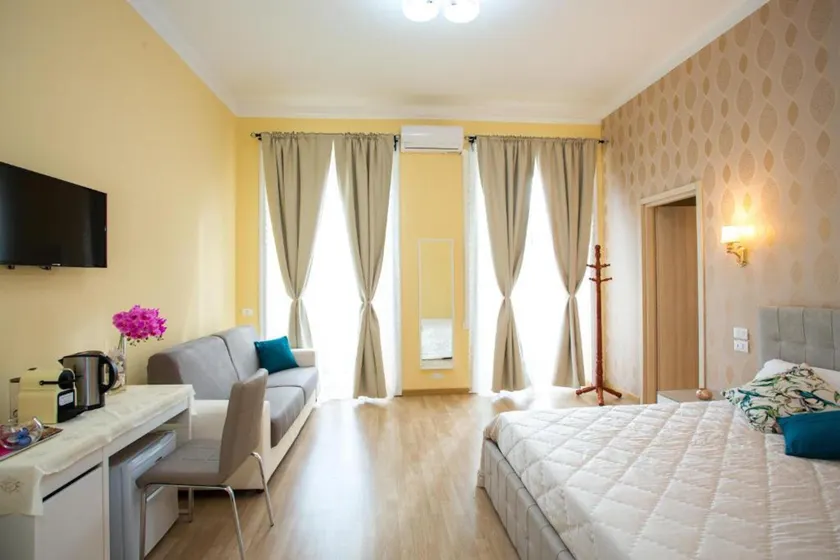 BQ House Castello Luxury Rooms - Image 1