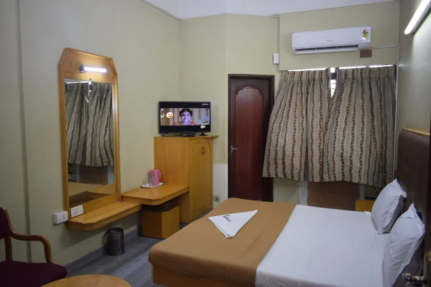 Hotel Pearls - Image 1