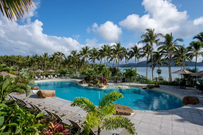 Whitsunday Apartments - Image 1