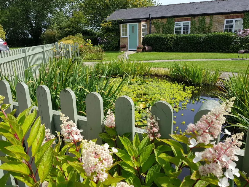 Hawthorn Farm Cottages - Image 1