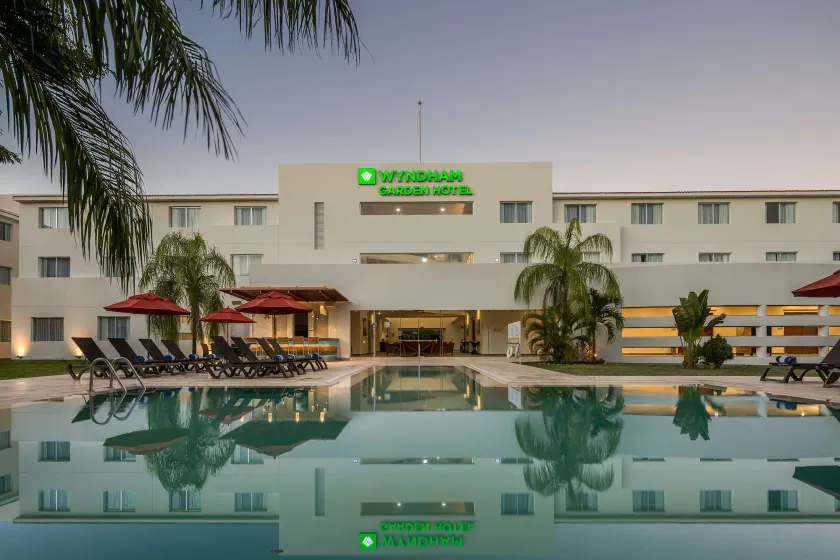 Wyndham Garden Playa del Carmen - Image 1