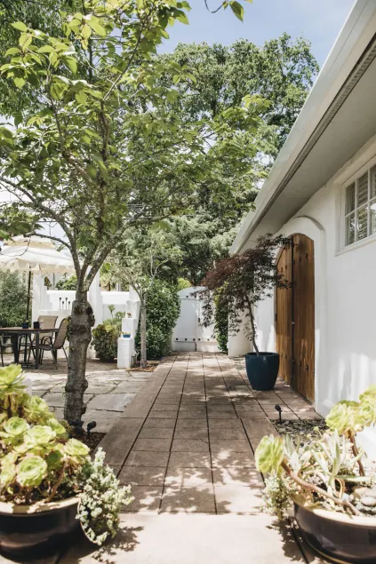 Cottage Inn & Spa - Image 1