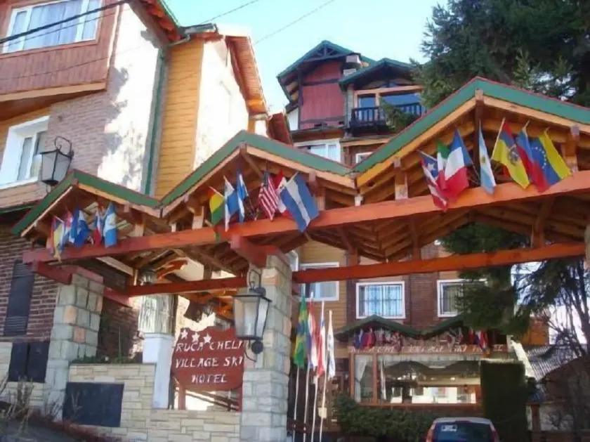 Ruca Cheli Village Ski Hotel - Image 1