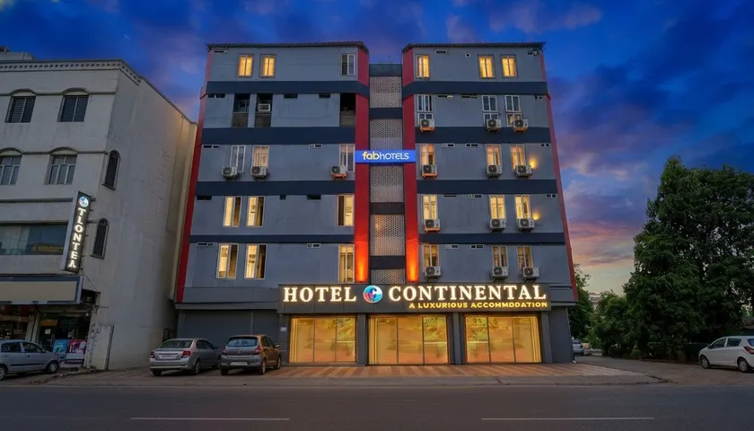 FabHotel S Continental - Kachiguda Railway Station, Kachiguda - Image 1