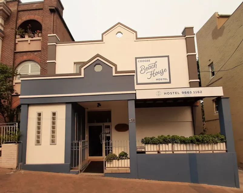 Coogee Beach House - Image 1