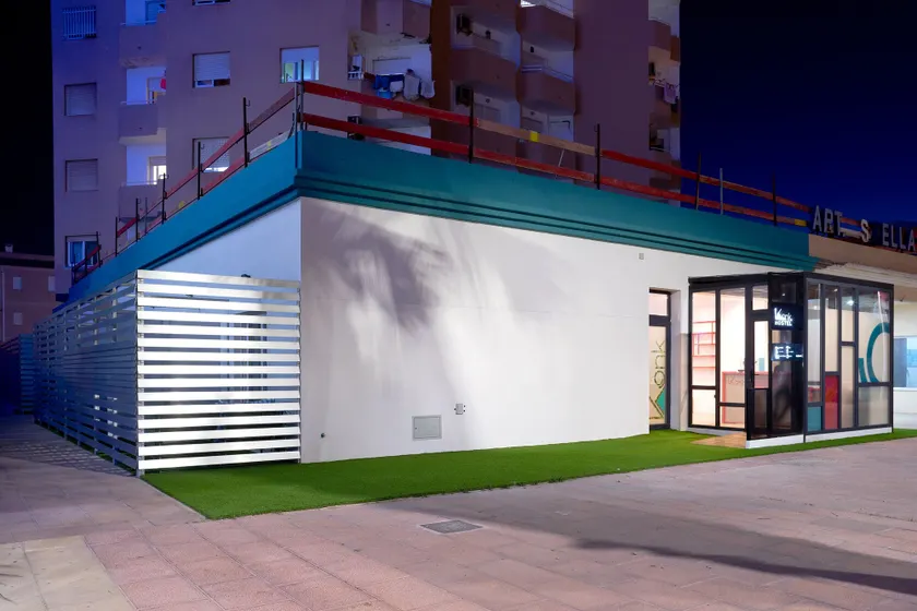 Konk Hostel - Image 1