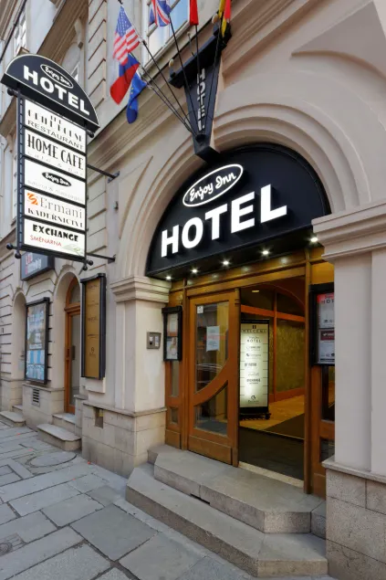 Enjoy Inn - Image 1