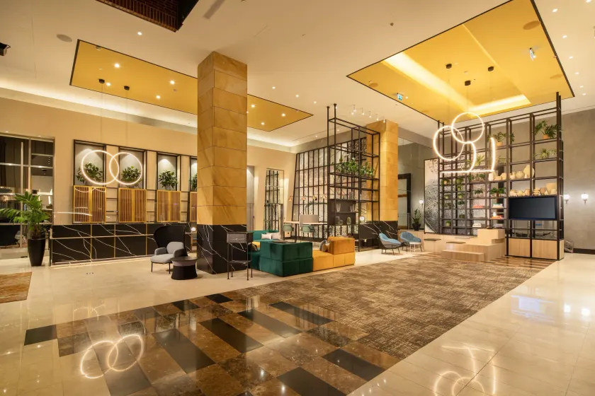 Crowne Plaza Budapest by IHG - Lobby